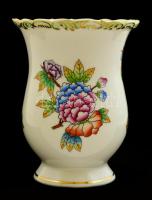 Herendi Viktória mintás porcelán váza, kézzel festett, jelzett, kissé kopott aranyozással, m: 11,5 cm