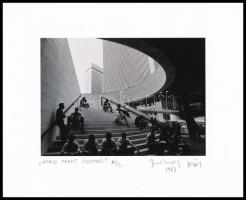 1983 Jankovszky György(1946-): New York, World Trade Center 10/2, feliratozva, kartonra kasírozva, pecséttel jelzett, 12,5x18cm