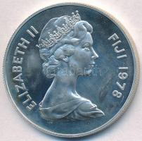 Fidzsi-szigetek 1978. 10$ Ag "Kleinschmidt-papagájamandina" T:1-
Fiji Islands 1978. 10 Do...