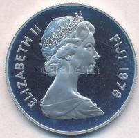 Fidzsi-szigetek 1978. 10$ Ag "Kleinschmidt-papagájamandina" T:PP enyhe felületi karc
Fiji...