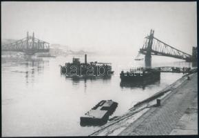 cca 1950-1960 4 db nagyobb méretű Budapest fotó, rajtuk pl a Kossuth híd. 16x24 cm