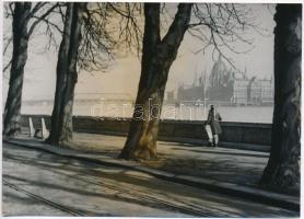 cca 1950-1960 4 db nagyobb méretű Budapest fotó, rajtuk pl a Kossuth híd. 16x24 cm