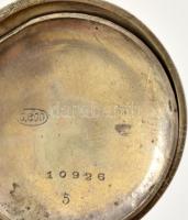 cca 1910 Kisméretű, női, úgynevezett "apáca" zsebóra. Ezüst tokkal, hibátlan számlappal. H...