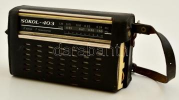 Sokol 403 rádió, eredeti bőr tokjában, elemmel, működik, 15,5x9x4 cm