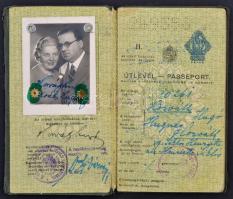 1878-1946 Izraelita vallású család hagyatéka, fényképes útlevéllel (1939-1940), bizonyítványok, anya...