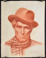 Szegedi Molnár Géza (1906-1970): Férfi portré. Szén, papír, jelzett, kis szakadással, 62x48 cm