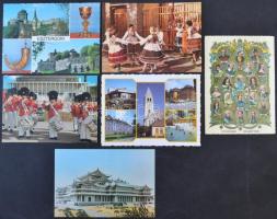 Legalább 600 db modern képeslap, nagyrészt magyar és külföldi városképek, érdekes anyag sok tengeren...