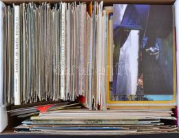 Nagy cipősdoboznyi modern külföldi, főleg városképes lap / A big box of modern Worldwide mostly town...