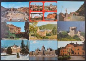 Modern képeslap tétel fadobozban, főleg városképes lapokkal / A wooden box of modern postcards, mostly town-view