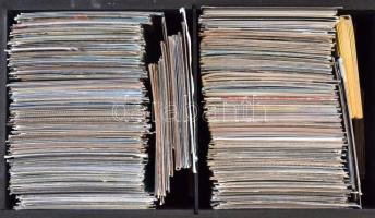 Modern képeslap tétel fadobozban, főleg városképes lapokkal /  A wooden box of modern postcards, mos...