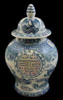Kínai porcelán fedeles váza, kézzel festett, jelzett, hibátlan, m: 36 cm