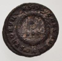 Római Birodalom / Siscia / II. Constantinus 320-321. AE Follis (2,97g) T:2
Roman Empire / Siscia / ...