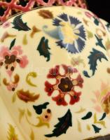 Zsolnay perzsa mintás kaspó, kézzel festett porcelánfajansz, jelzett (TJM), formaszám:1064, alján má...