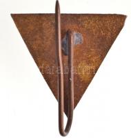 1952. "XV. Olimpia Helsinki" zománcozott jelvény (20x18mm) T:2
Hungary 1952. "Games ...