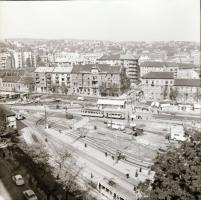 cca 1971 Budapest, Moszkva téri építkezések, 2 db szabadon felhasználható, vintage negatív, 6x6 cm