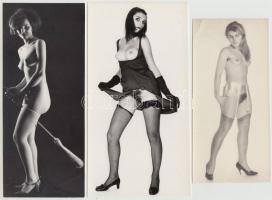 cca 1973 Szexepilek karneválja, 7 db szolidan erotikus, vintage fotó, jelzés nélkül, 22,5x13,5 cm és 15x7 cm között / 7 eroti photos