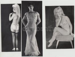 cca 1972 Lányok egymás között, 8 db szolidan erotikus, vintage fotó, jelzés nélkül, 11x17 cm és 15x6,5 cm között