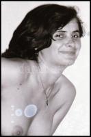 cca 1975 A nehezen lecsalogatott bugyi városi legendája, 108 db szolidan erotikus felvételen elbeszé...