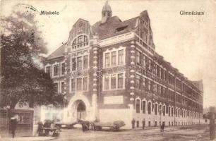 34 db régi magyar és történelmi magyar városképes lap / 34 pre-1945 Hungarian and Historical Hungari...