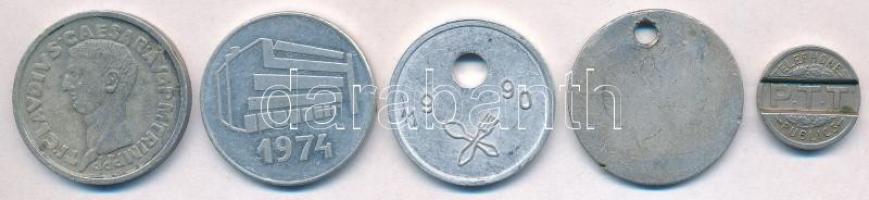 5db-os vegyes zseton és bárca tétel, közte 1966. "Savaria Karnevál Szombathely"  T:2,2-