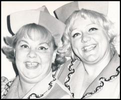 cca 1970-1980 3 db magyar színésznőt és operaénekest ábrázoló fotó: Csala Zsuzsa, Lóránt Lenke, Iván...