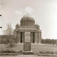 21 db budapesti városkép negatívja, különböző korokból, szabadon felhasználhatók, 3x4 cm és 6x9 cm k...