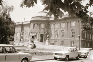 1976 Debreceni városképek, 24 db szabadon felhasználható, vintage negatív, 6x9 cm