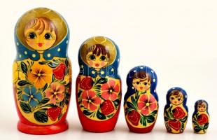 5 db-os fából készült matrjoska-baba, a legnagyobb méretű sérült, , m: 18 cm