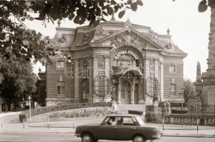 1977 Kecskemét, 40 db szabadon felhasználható, professzionális minőségű, negatív a városról, 6x7 cm ...