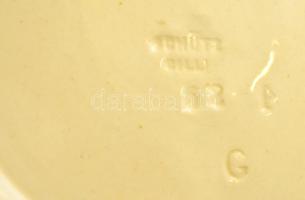 2 db Schütz Cilli áttört dísztányér, kézzel festett, jelzett, kis kopásokkal, d: 19 cm