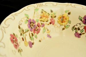 Zsolnay pillangó mintás salátás tál, kézzel festett, jelzett, hibátlan, d:25 cm, m:7 cm