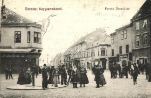 Nagyszombat, Tyrnau, Trnava; Ferenc József tér, Smekal és fia üzlete / square, shops (EK)