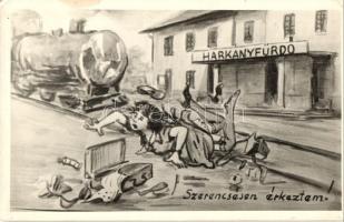 1955 Harkányfürdő, Szerencsésen érkeztem! humoros modern képeslap, vasútállomás. Szarvas János fényképész (EK)