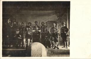 8 db régi képeslap fotólapon a Morus Tamás című darab jeleneteiről, színészek neveivel / 8 pre-1945 ...