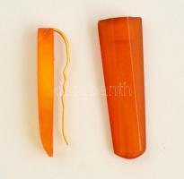 Borostyászerű nyakkendőtű és szipka, h: 6 és 6,5 cm