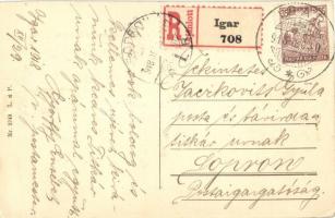 Népviselet Magyarországból. Mohácsi vízhordó leányok / Volkstrachten aus Ungarn. Wasserträgerinnen i...