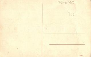 Balatongyörök, Eőri villa, csónakázók (fa)