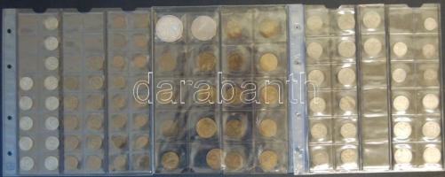 Cári Oroszország és Szovjetunió kis gyűjtemény 1906-1988. 1k (16x), 2k (11x), 3k (14x), 5k (5x) benne 1db Ag, 10k (15x) benne 3db Ag, 15k (11x) benne 2db Ag, 20k (9x) benne 4db Ag, 25k Ag (1x), 1R (2x) benne 1db Ag Összesen 73db + 11db Ag! Klf évszámok 2 duplával T:2 (többnyire),3