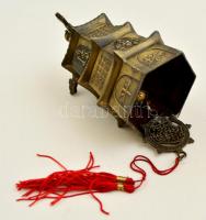 Réz kínai buddhista(?) csengő, m: 10,5 cm