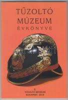 2010 Tűzoltó Múzeum évkönyve. X. Bp.,2010, Tűzoltó Múzeum. Kiadói papírkötés.