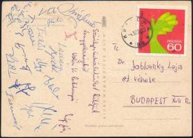 A Volán SC tagjainak aláírásai Krakkóból küldött levelezőlapon