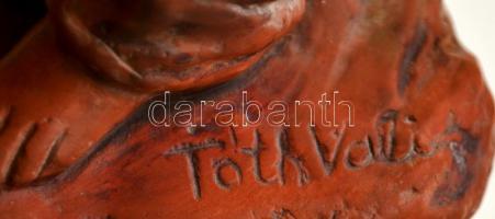 Tóth Valéria (1943- ): Fátyolos nőalak, terrakotta, jelzett,  apró kopásokkal, m: 37 cm