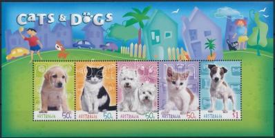 Dogs and Cats stamp booklet + block Kutyák és macskák bélyegfüzet + blokk