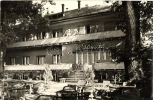 Siófok - 7 db modern városképes lap: Balatoni Cukrászda, Vasútállomás, autóbusz, automobilok, Délibá...