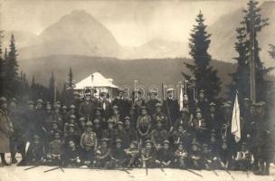 Cserkésztábor Poprádon, a Tátrában / Hungarian boy scout camp in Poprad, Tatra. Hegedűs photo (EK)