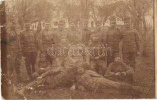 4 db régi osztrák-magyar katonai fotó képeslap / 4 pre-1945 Austro-Hungarian K.u.K. soldiers photos