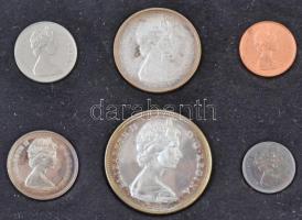 Kanada 1967. 1c Br + 5c Ni + 10c Ag + 25c Ag + 50c Ag + 1$ Ag eredeti dísztokban, de a forgalmi sorb...