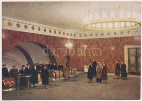 17 db modern orosz városképes lap a Szentpétervári (Leningrad) metró állomásairól, saját tokkal / 17...