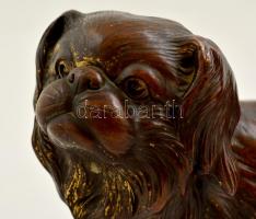 Réz palota pincsi figura, kopott, jelzés nélkül, m: 20,5 cm, h: 22 cm