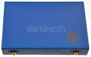 1970. "Budapest Metro megnyitása alkalmából Br emlékplakett dísztokban, hátoldala gravírozva (1...